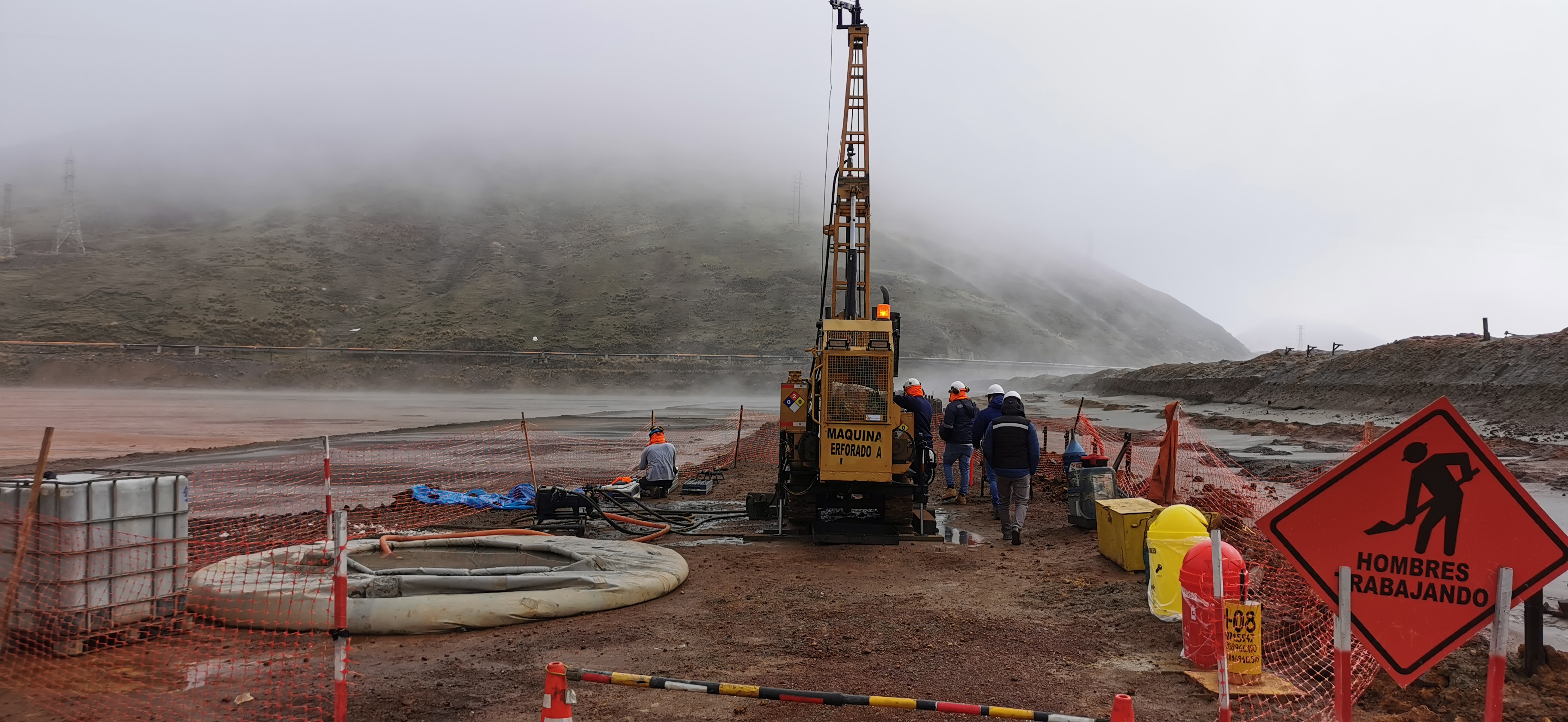 Perforación diamantina HQ y PQ para prospección geotécnica en minería